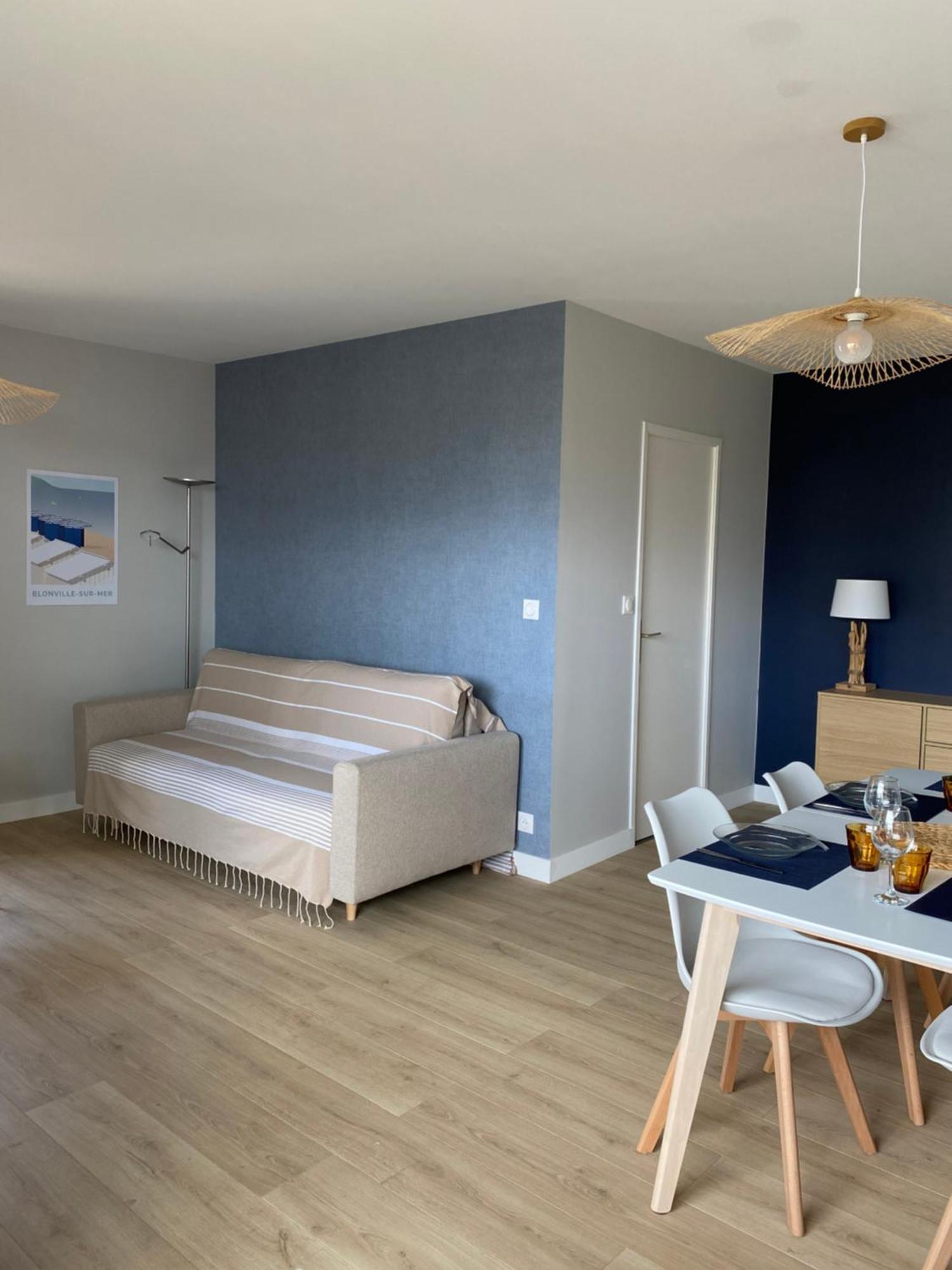 Appartement 65M2 Avec Balcon Vues Partielles Mer A 150M De La Plage Et Centre, Wifi Et Parking Prive Blonville-sur-Mer Esterno foto