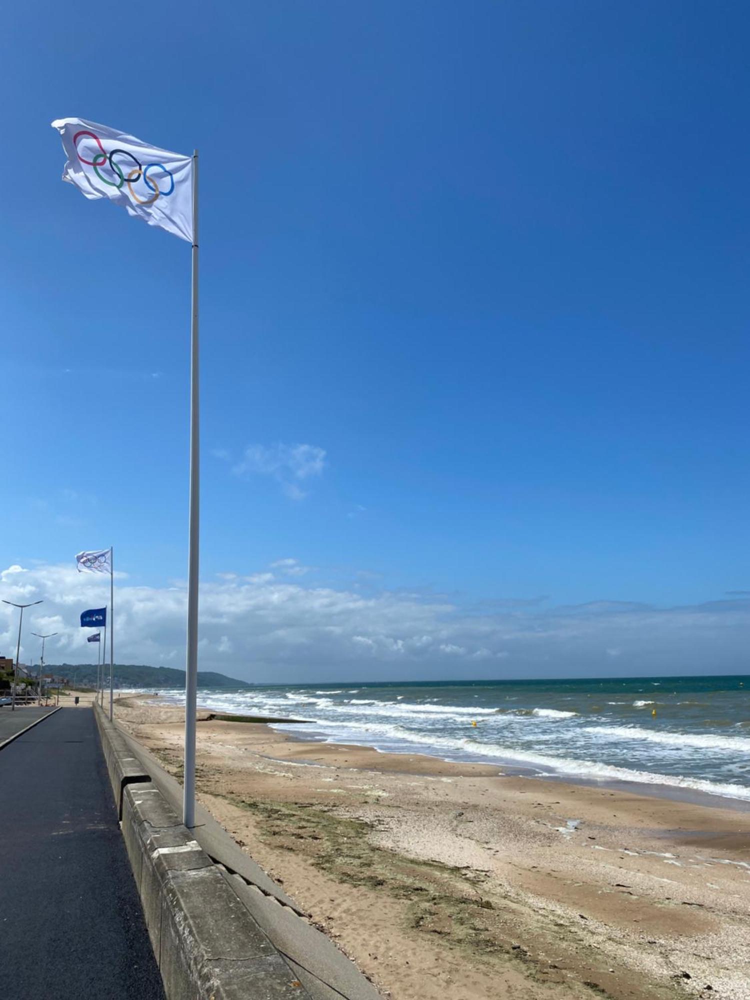 Appartement 65M2 Avec Balcon Vues Partielles Mer A 150M De La Plage Et Centre, Wifi Et Parking Prive Blonville-sur-Mer Esterno foto